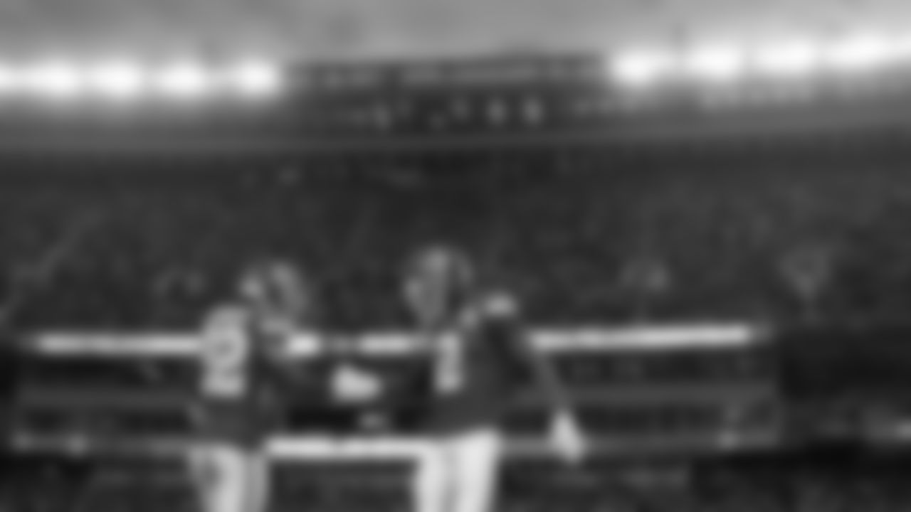 Kansas City Chiefs cornerback Trent McDuffie (22) and cornerback Joshua Williams (2) shake hands prior to the week 6 NFL football game against the Detroit Lions, Sunday, October 12, 2025 in Kansas City, MO.