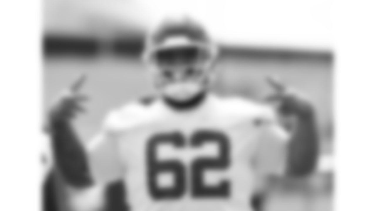 Kansas City Chiefs defensive tackle Siaki Ika (62) practices during phase 3 of OTAs on Monday June 2, 2025 in Kansas City, MO.