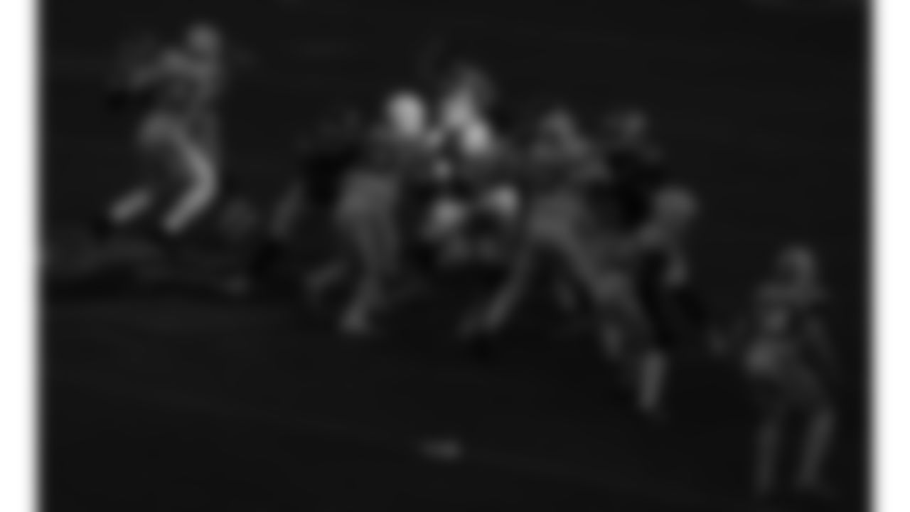 Kansas City Chiefs offensive lineman Michael Caliendo (66) blocks during a week 12 NFL football game against the Indianapolis Colts, Sunday, November 23, 2025 in Kansas City, MO.