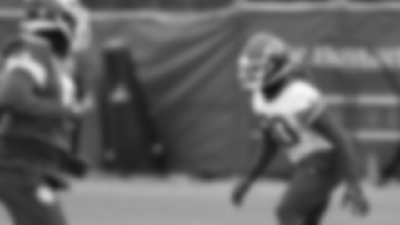 Kansas City Chiefs safety Justin Reid (20) during practice at the University of Kansas Health System Training Facility on November 24, 2023.