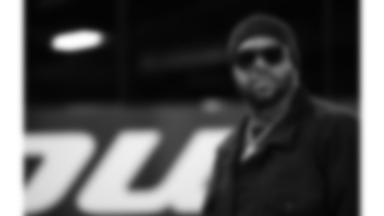 Kansas City Chiefs nose tackle Mike Mennel (69) arrives prior to a week 11 NFL Football game against the Denver Broncos on Sunday, November 16, 2025 in Denver, Colorado.