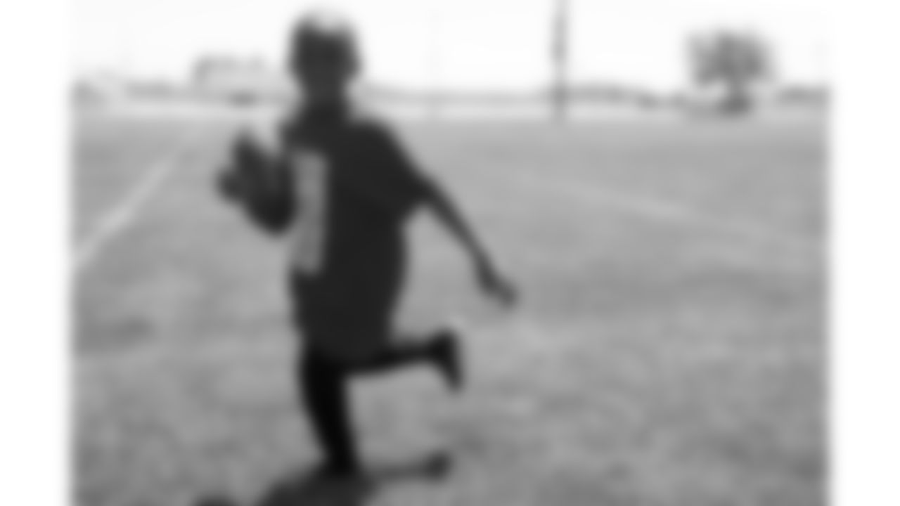Kansas City Chiefs defensive end Felix Anudike-Uzomah (91) hosted a youth football camp on June 22, 2025 at Lee's Summit High School in Lee's Summit, MO.