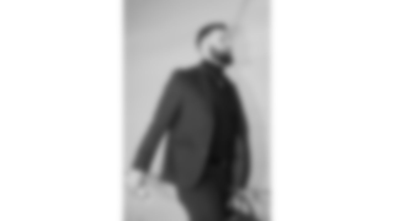 Kansas City Chiefs tight end Noah Gray (83) arrives at Nissan Stadium prior to a week 16 NFL Football game against the Tennessee Titans on Sunday, December 21, 2025 in Nashville, Tennessee.