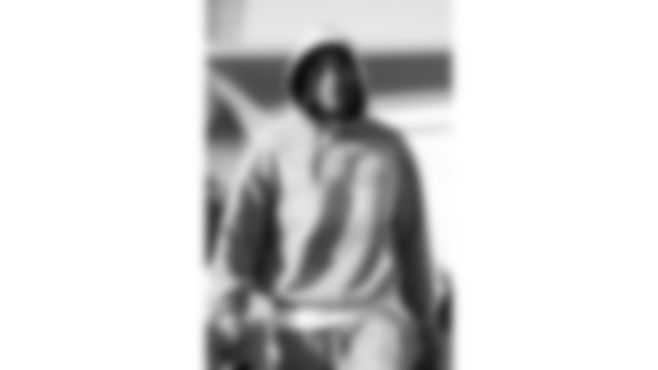 Kansas City Chiefs running back Isiah Pacheco (10) travels for a week 13 matchup with the Dallas Cowboys Wednesday November 26, 2025.