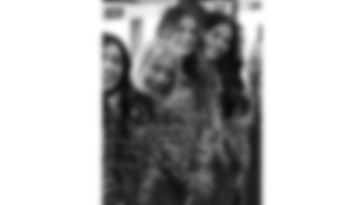 A Kansas City Chiefs Cheerleader before a week 8 NFL football game against the Washington Commanders, Monday, October 27, 2025, in Kansas City, MO.