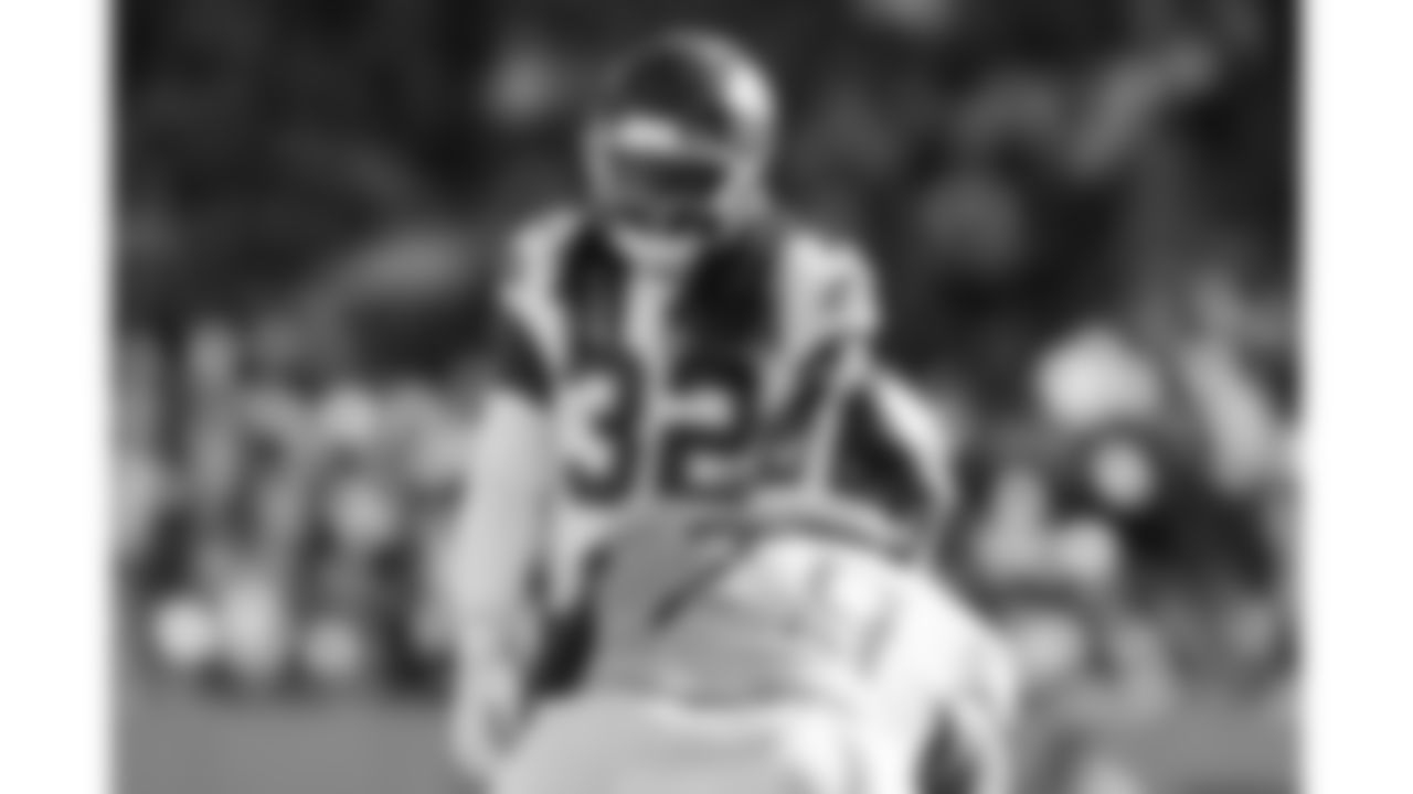 Kansas City Chiefs linebacker Nick Bolton (32) on the field during a week 16 NFL Football game against the Tennessee Titans on Sunday, December 21, 2025 in Nashville, Tennessee.