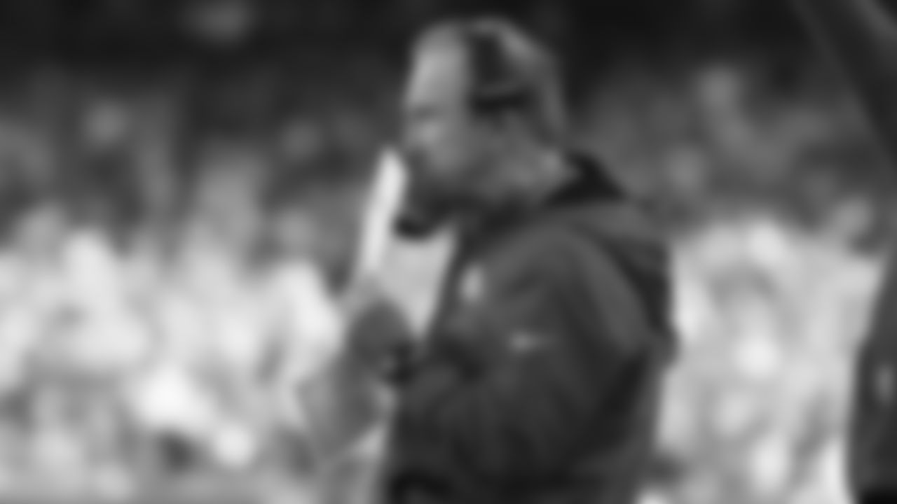 Kansas City Chiefs Defensive Coordinator Steve Spagnuolo calls a defense during a week 12 NFL Football game against the Indianapolis Colts on Sunday, November 23, 2025 in Kansas City, MO