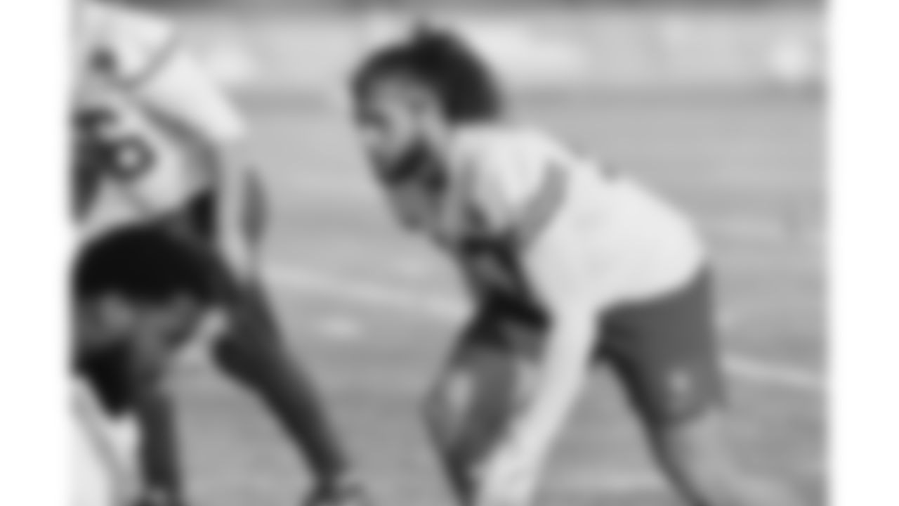 Kansas City Chiefs defensive end Ashton Gillotte (97) during a week 17 practice on Tuesday, December 23, 2025 in Kansas City, MO.