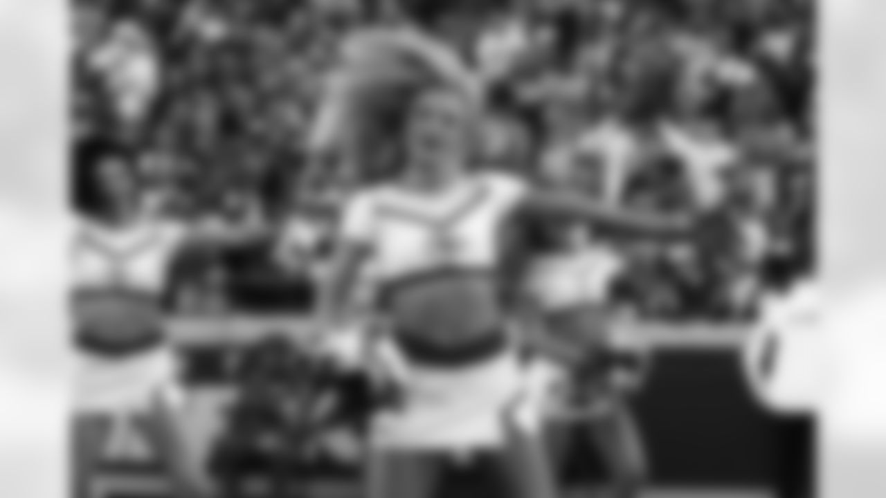 A Kansas City Chiefs Cheerleader during a week 12 NFL football game against the Indianapolis Colts, Sunday, November 23, 2025 in Kansas City, MO.