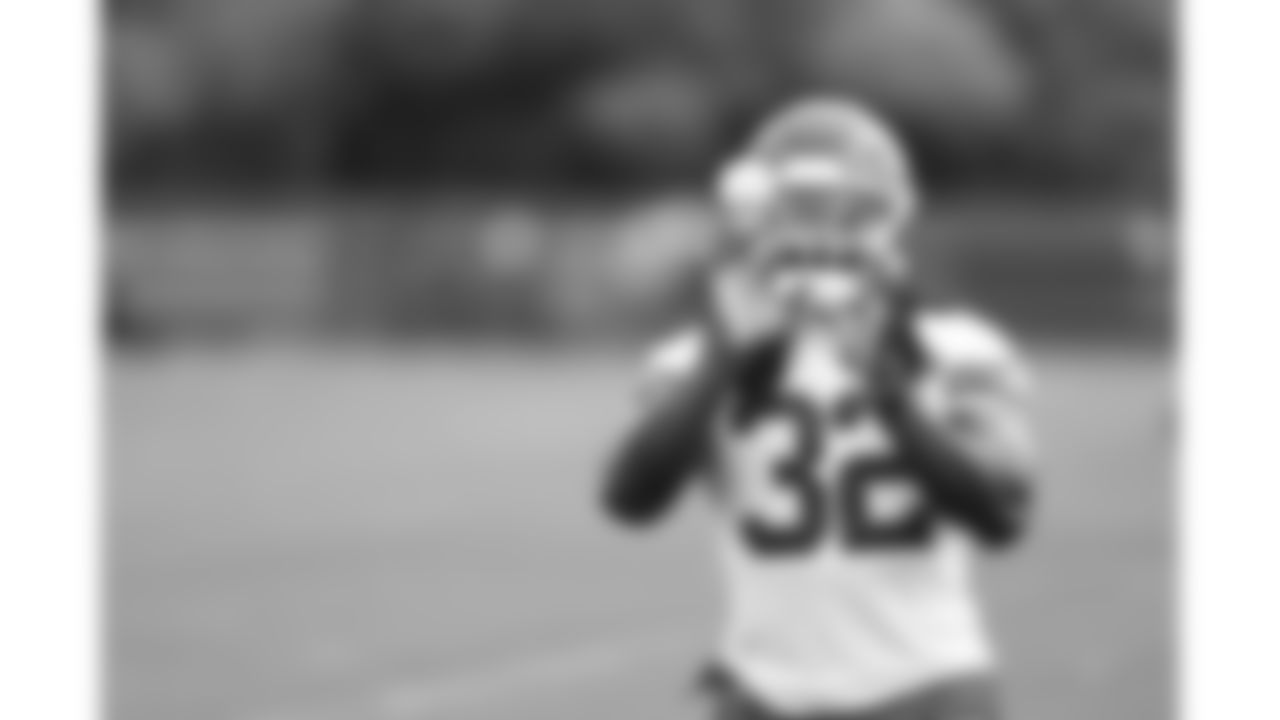 Kansas City Chiefs linebacker Nick Bolton (32) practices during phase 3 of OTAs on Friday June 13, 2025 in Kansas City, MO.