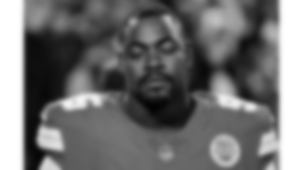 Kansas City Chiefs defensive tackle Chris Jones (95) closes his eyes while tears roll down his face during the National Anthem prior to a week 14 NFL football game against the Houston Texans, Sunday, December 7, 2025 in Kansas City, MO.