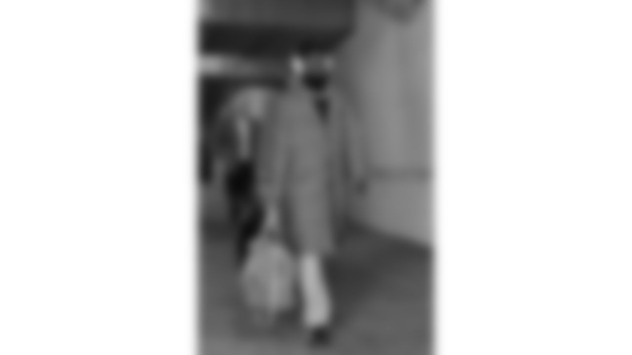 Kansas City Chiefs wide receiver Hollywood Brown (5) arrives at Nissan Stadium prior to a week 16 NFL Football game against the Tennessee Titans on Sunday, December 21, 2025 in Nashville, Tennessee.