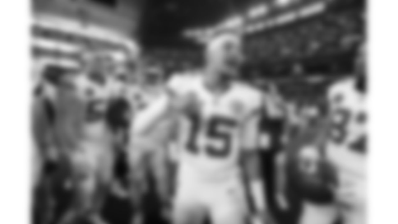 Kansas City Chiefs quarterback Patrick Mahomes (15) prior to a week 13 NFL football game against the Dallas Cowboys on Thursday, November 27, 2025 in Arlington, TX.