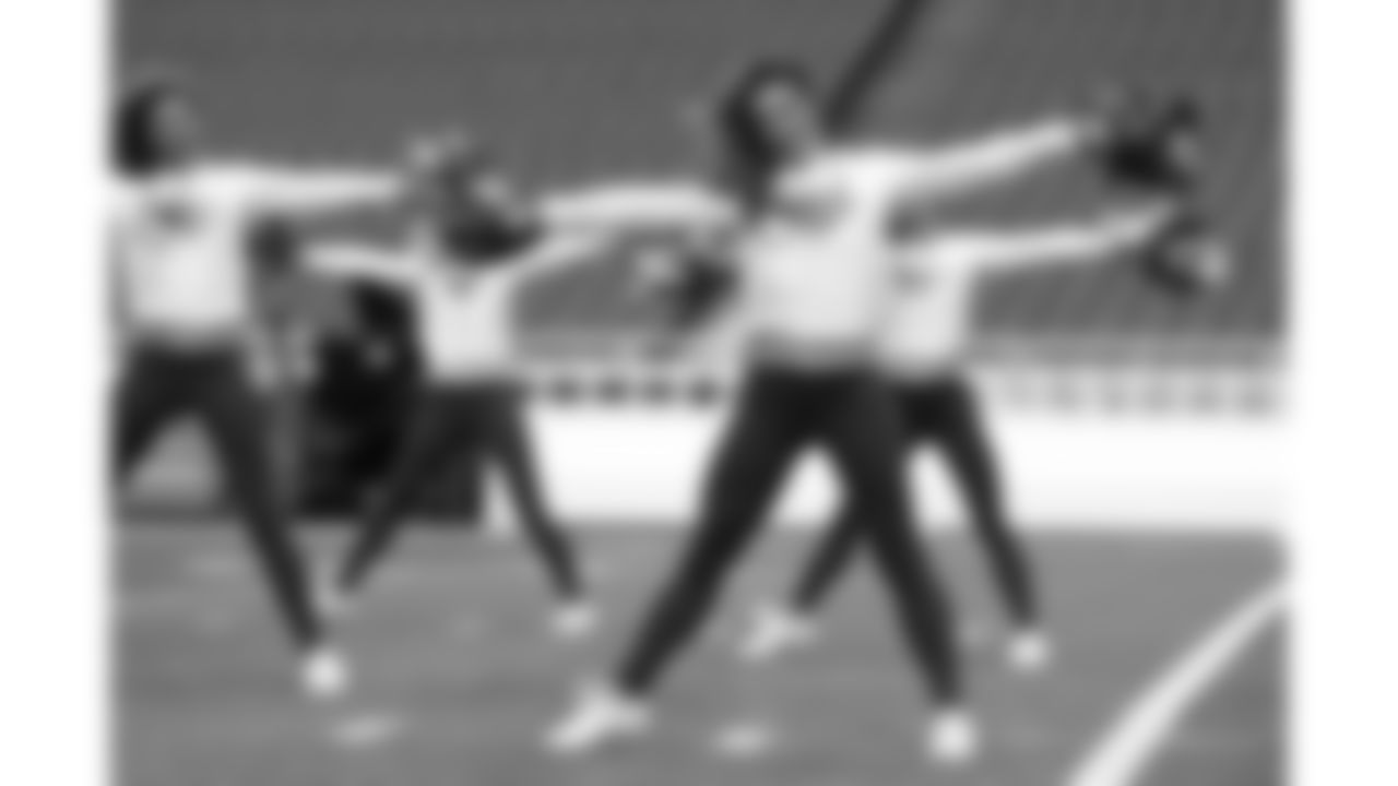 Kansas City Chiefs Cheerleaders before a week 8 NFL football game against the Washington Commanders, Monday, October 27, 2025, in Kansas City, MO.