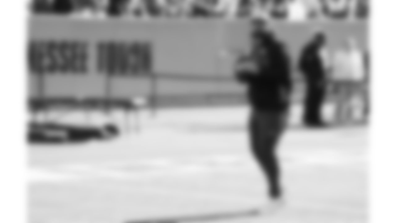 Kansas City Chiefs quarterback Gardner Minshew (17) warms up prior to a week 16 NFL Football game against the Tennessee Titans on Sunday, December 21, 2025 in Nashville, Tennessee.