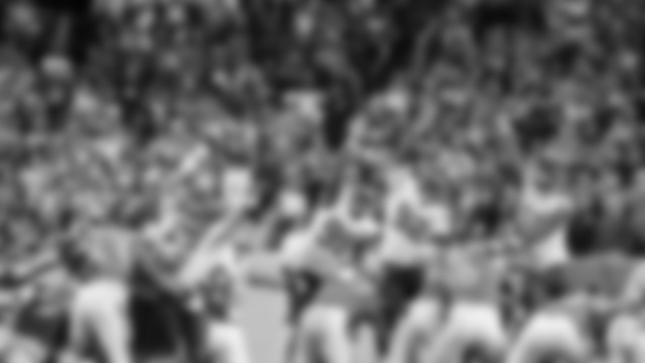 The Kansas City Chiefs defense attempts to block a field goal during a week 11 NFL Football game against the Denver Broncos on Sunday, November 16, 2025 in Denver, Colorado.