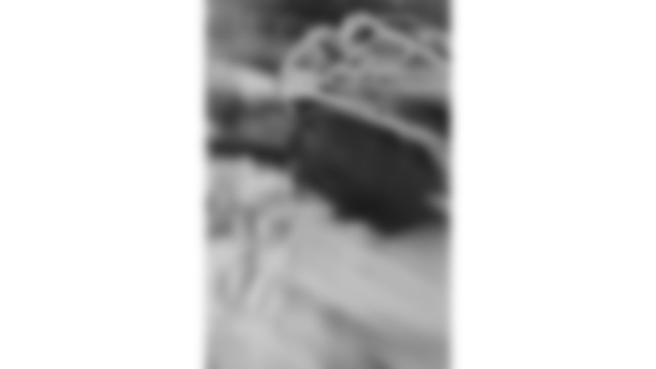 Kansas City Chiefs defensive tackle Chris Jones (95) prior to a week 16 NFL Football game against the Tennessee Titans on Sunday, December 21, 2025 in Nashville, Tennessee.