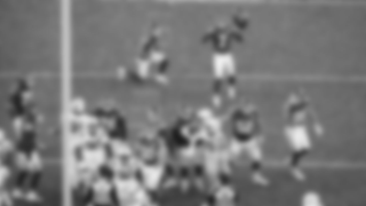 Kansas City Chiefs kicker Harrison Butker (7) kicks a game tying field goal during a week 12 NFL Football game against the Indianapolis Colts on Sunday, November 23, 2025 in Kansas City, MO