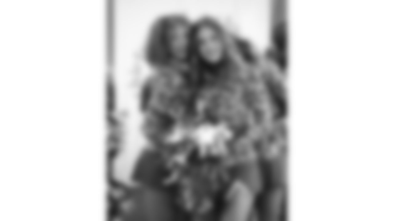 Kansas City Chiefs Cheerleaders before a week 8 NFL football game against the Washington Commanders, Monday, October 27, 2025, in Kansas City, MO.