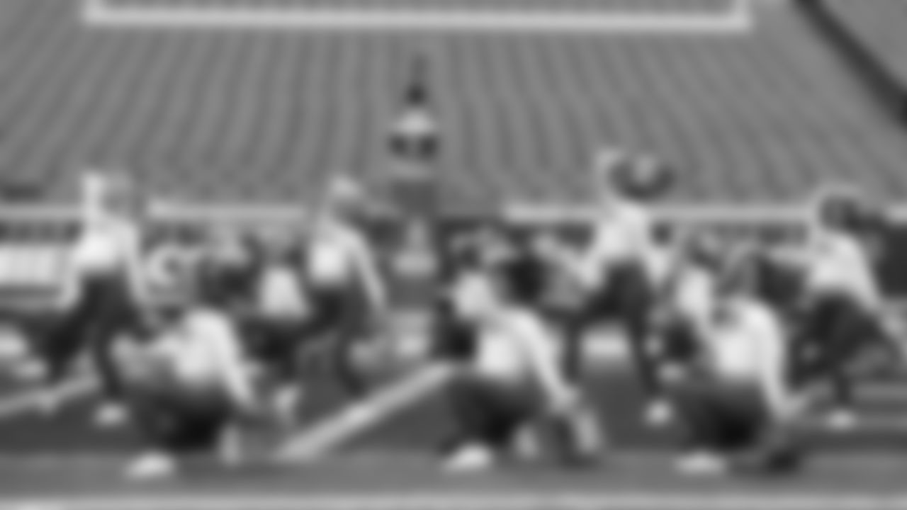 Kansas City Chiefs Cheerleaders before a week 8 NFL football game against the Washington Commanders, Monday, October 27, 2025, in Kansas City, MO.