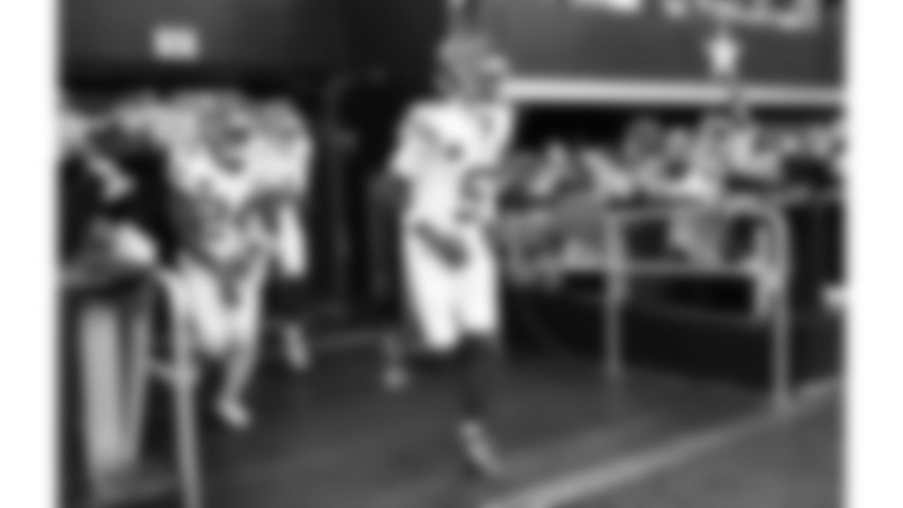 Kansas City Chiefs wide receiver Hollywood Brown (5) prior to a week 13 NFL football game against the Dallas Cowboys on Thursday, November 27, 2025 in Arlington, TX.