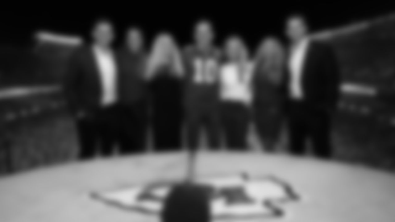 Trent Green and family on the GEHA Deck prior to an NFL week 17 matchup against the Denver Broncos, Thursday, December 25, 2025.