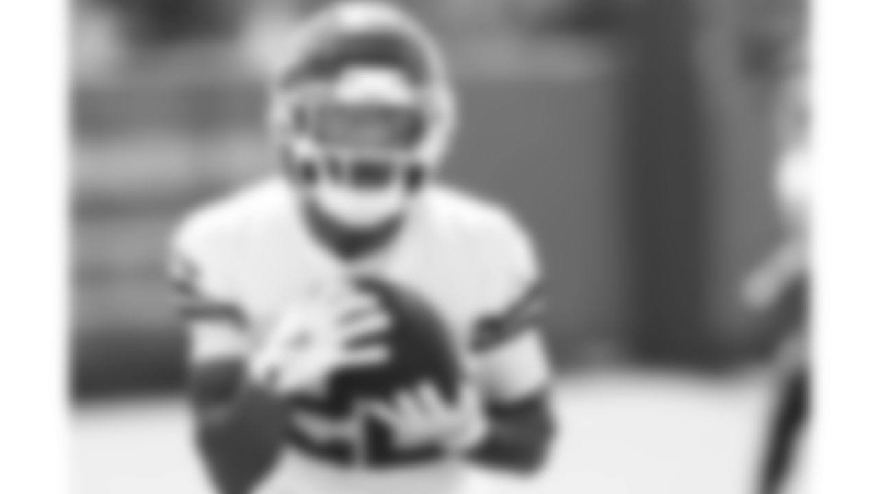 Kansas City Chiefs cornerback Trent McDuffie (22) catches an interception during day 20 of training camp in Kansas City, MO on Wednesday, August 20, 2025.