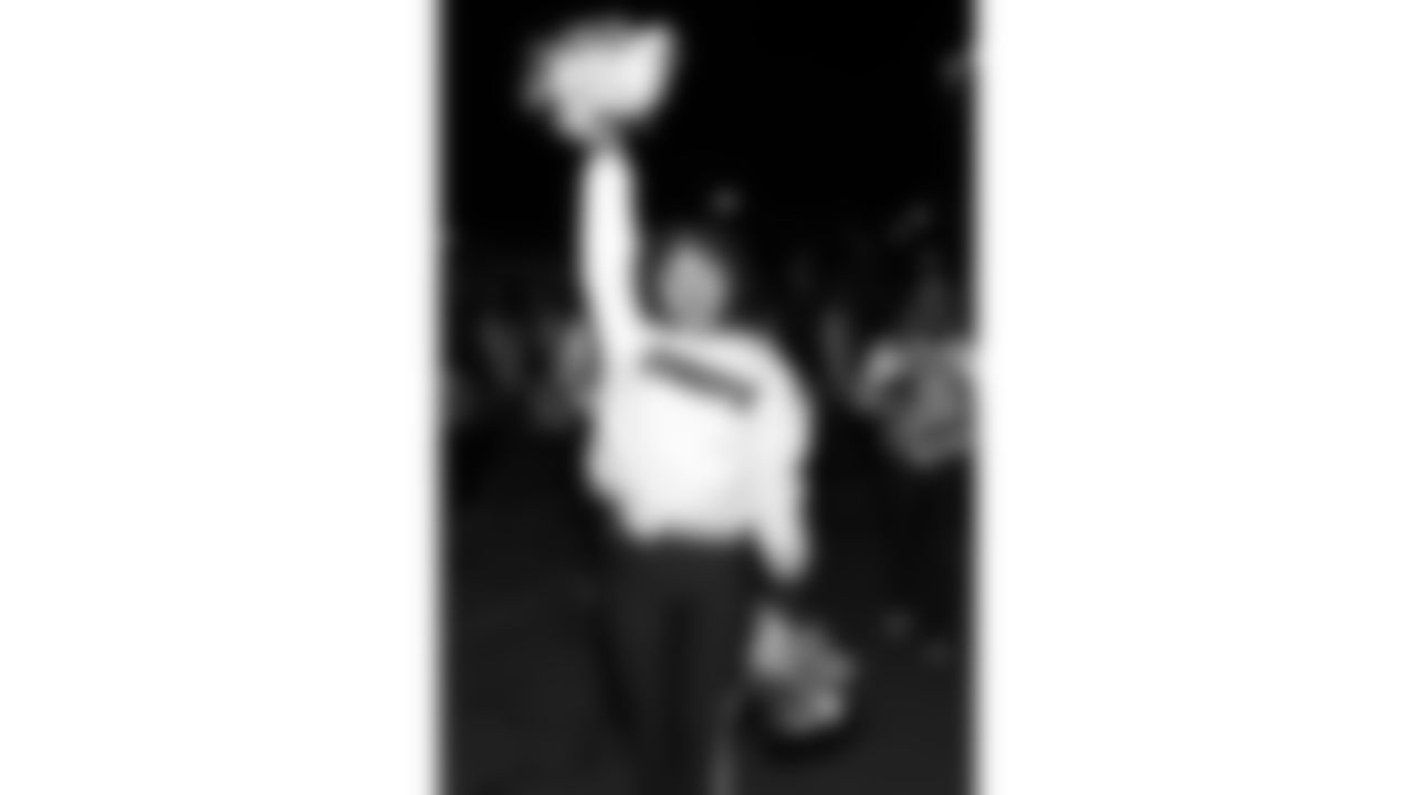 Kansas City Chiefs Cheerleaders at the pregame parade prior to a week 14 NFL Football game against the Houston Texans on Sunday, December 7, 2025 in Kansas City, MO.