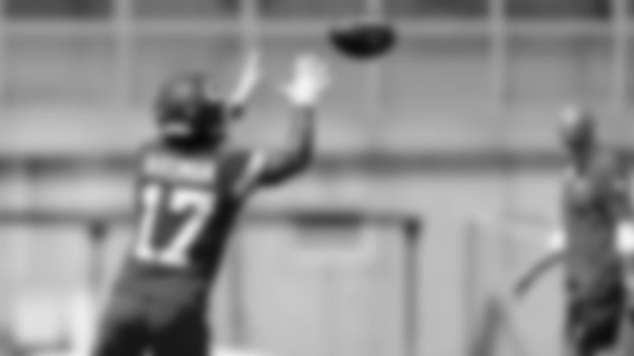 Kansas City Chiefs wide receiver Mecole Hardman (17) at practice during day 1 of minicamp on Wednesday, June 12, 2024 in Kansas City, MO.