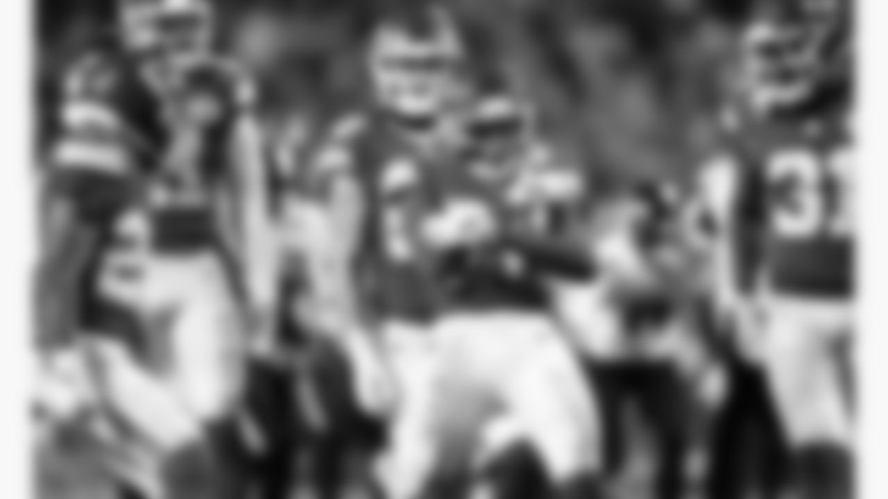 Kansas City Chiefs defensive back Kevin Knowles (38) celebrates during a week 14 NFL football game against the Houston Texans, Sunday, December 7, 2025 in Kansas City, MO.