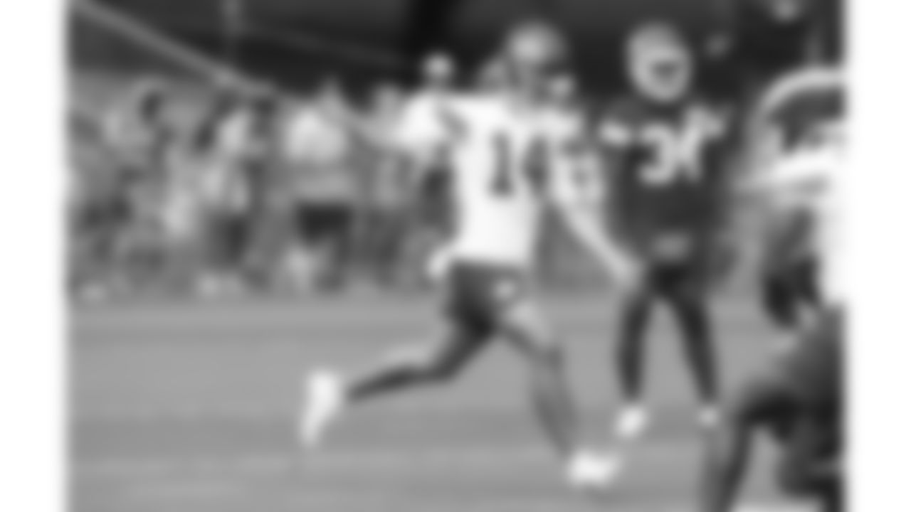 Kansas City Chiefs punter Matt Araiza (14) during training camp on day 1 of practice, Tuesday July 22, 2025