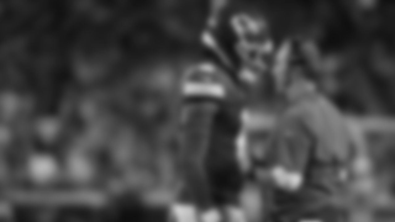 Kansas City Chiefs Defensive Coordinator Steve Spagnuolo talks with Kansas City Chiefs cornerback Kristian Fulton (8) during a week 6 NFL Football game against the Detroit Lions on Sunday, October 12, 2025 in Kansas City, MO.