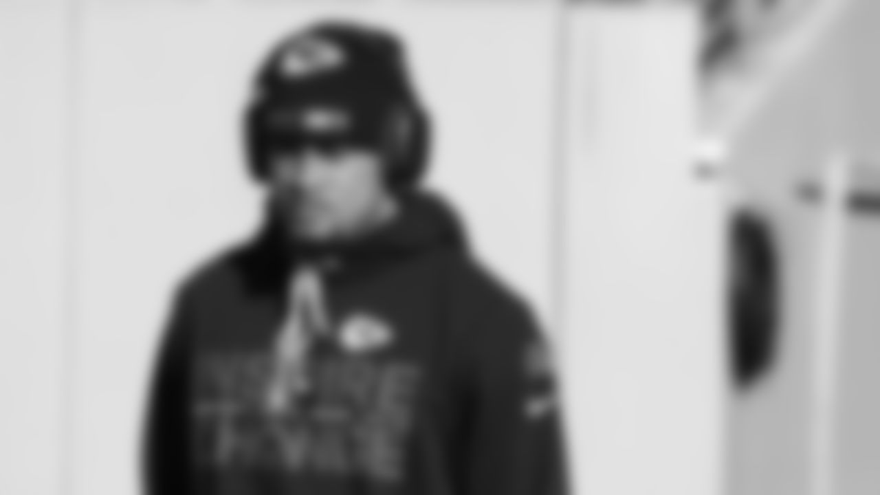 Kansas City Chiefs safety Bryan Cook (6) on the field prior to a week 16 NFL football game against the Tennessee Titans on Sunday, December 21, 2025 in Nashville, Tennessee.