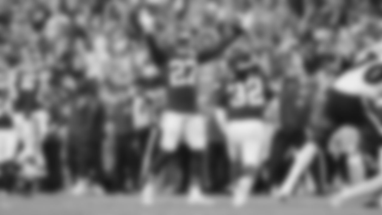 Kansas City Chiefs defensive back Chamarri Conner (27) celebrates during the week 4 NFL football game against the Baltimore Ravens, Sunday, September 28, 2025 in Kansas City, MO.