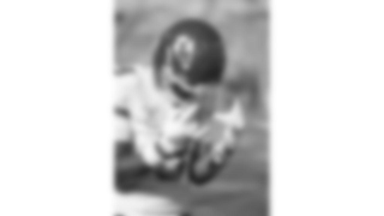 Kansas City Chiefs wide receiver JuJu Smith-Schuster (9) prior to a week 16 NFL Football game against the Tennessee Titans on Sunday, December 21, 2025 in Nashville, Tennessee.