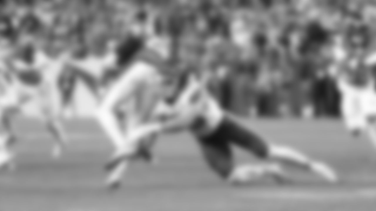 Kansas City Chiefs linebacker Jack Cochrane (43) makes a tackle during a week 11 NFL football game against the Denver Broncos, Sunday, November 16, 2025 in Denver, CO.