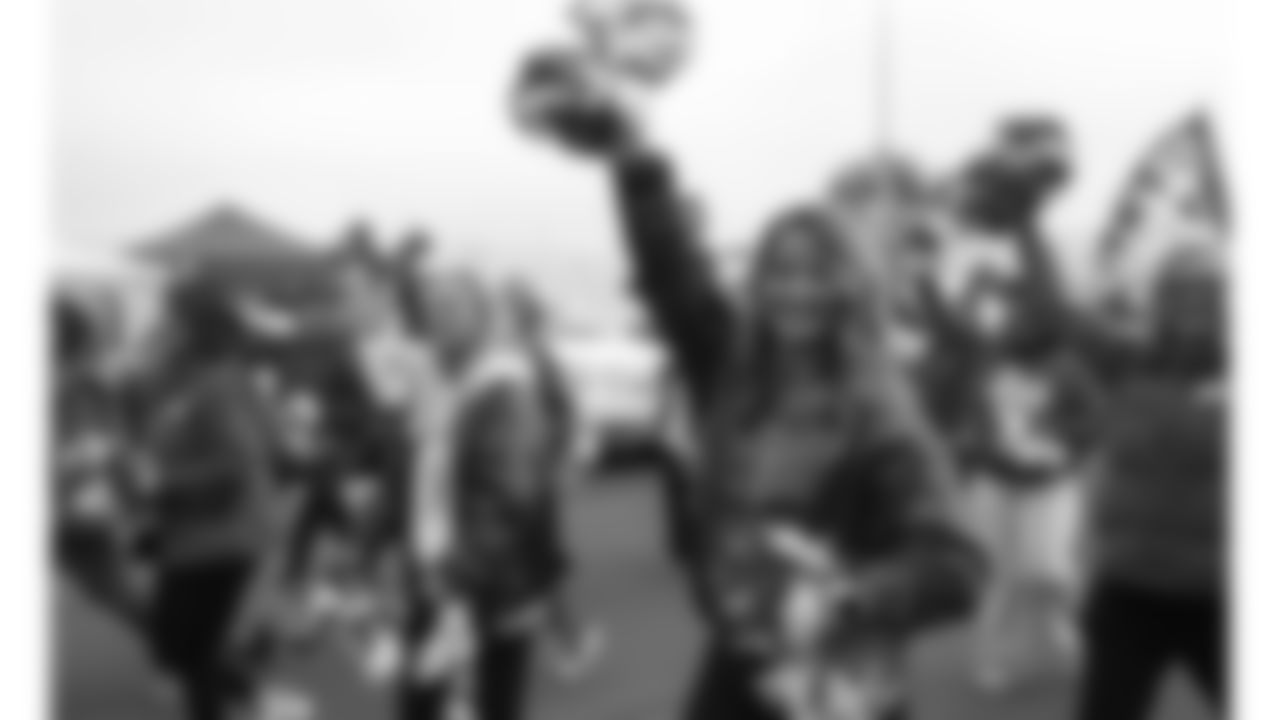 Kansas City Chiefs Alumni Cheerleaders in the pregame parade prior to a week 12 NFL Football game against the Indianapolis Colts on Sunday, November 23, 2025 in Kansas City, MO.