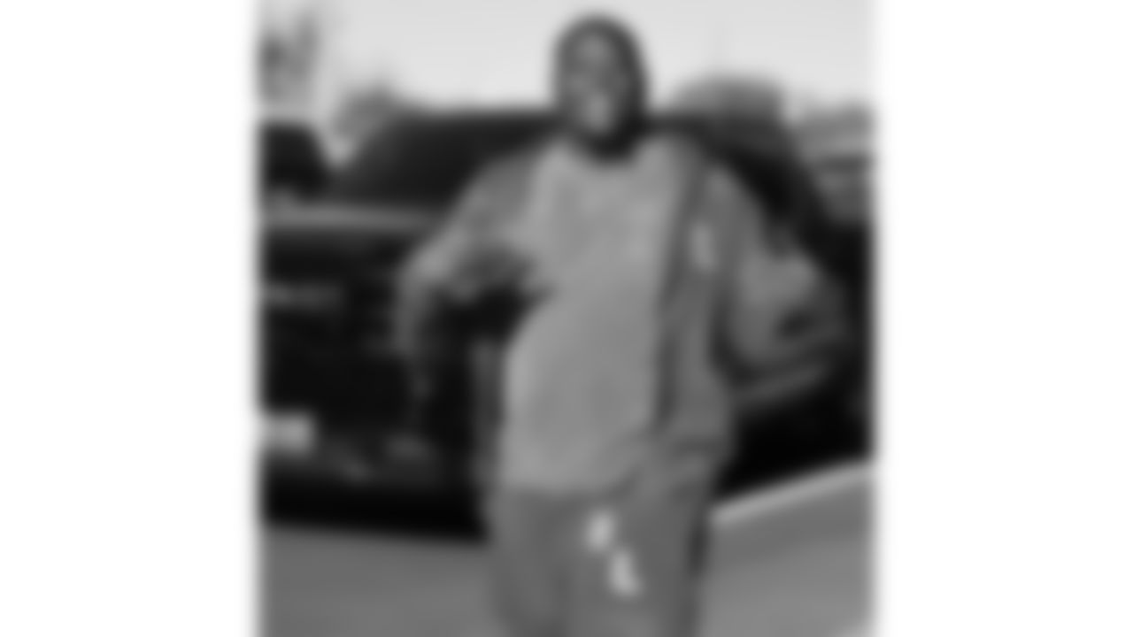Kansas City Chiefs defensive tackle Brodric Martin (93) arrives prior to a week 7 NFL Football game against the Las Vegas Raiders on Sunday, October 19, 2025 in Kansas City, MO.