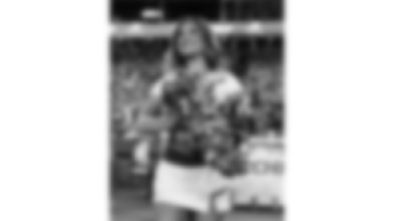 A Kansas City Chiefs Cheerleader prior to the week 6 NFL football game against the Detroit Lions, Sunday, October 12, 2025 in Kansas City, MO.