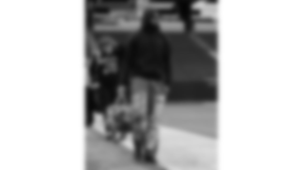 Kansas City Chiefs wide receiver Jimmy Holiday (82) arrives at Allegiant Stadium for a week 18 NFL football game against the Las Vegas Raiders, Sunday, January 4, 2026 in Las Vegas, NV.