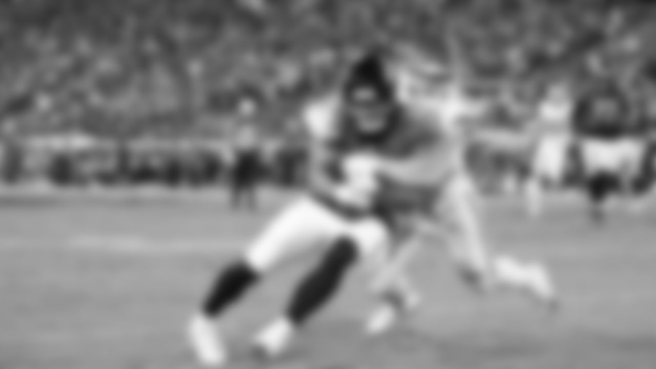 Kansas City Chiefs linebacker Leo Chenal (54) makes a tackle during a week 5 NFL football game against the Jacksonville Jaguars, Monday, October 6, 2025, in Jacksonville, FL.