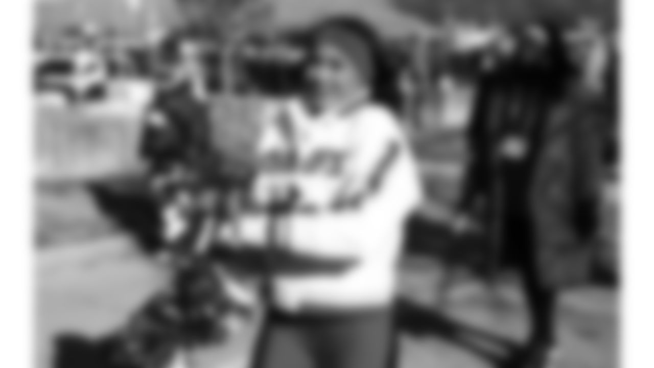 Kansas City Chiefs Cheerleaders prior to a week 15 NFL Football game against the Los Angeles Chargers on Sunday, December 14, 2025 in Kansas City, MO.