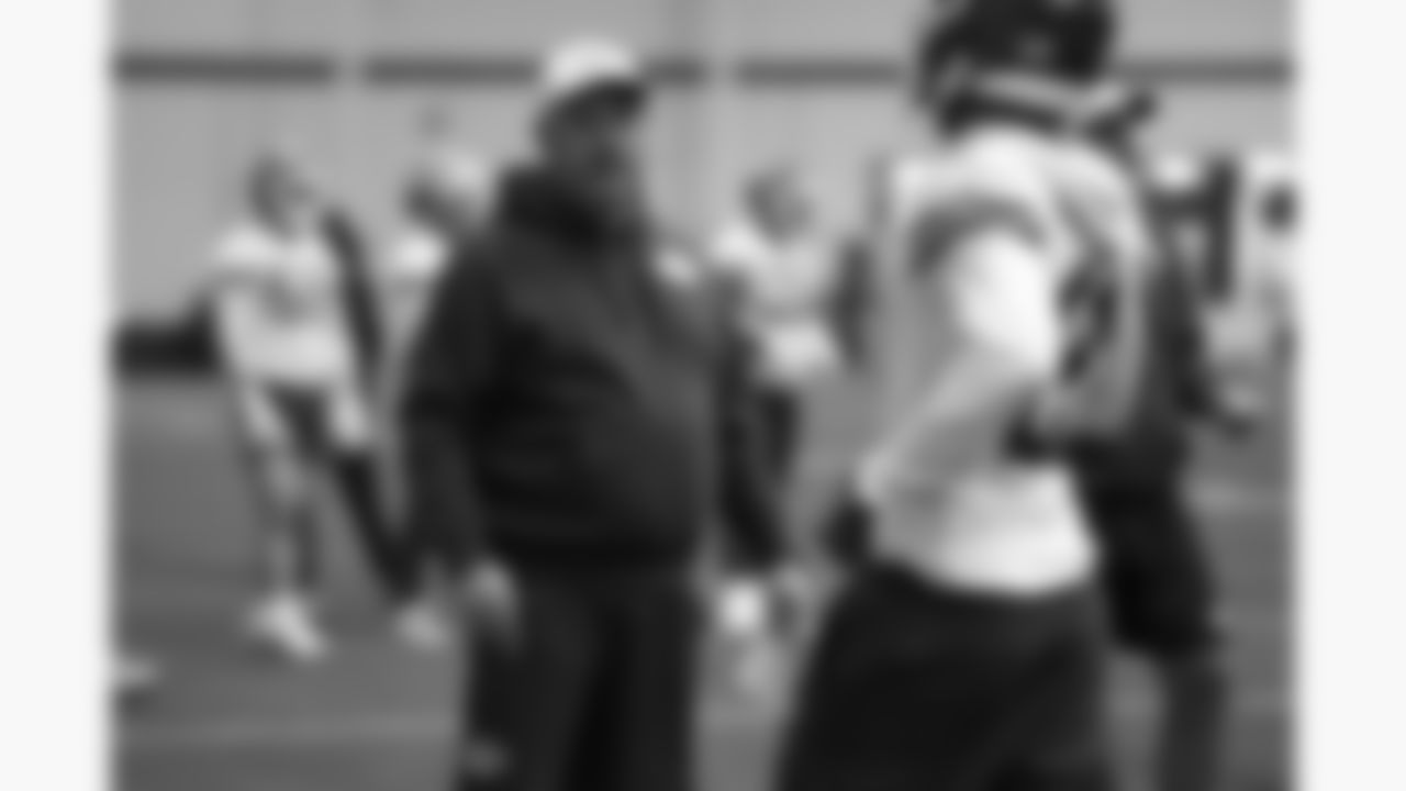 Matt House during a week 18 practice on Friday, January 2, 2026 in Kansas City, MO.