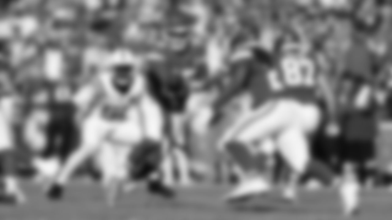 Quarterback Patrick Mahomes (15) hands off the ball to Kansas City Chiefs running back Kareem Hunt (29) during a week 12 NFL Football game against the Indianapolis Colts on Sunday, November 23, 2025 in Kansas City, MO