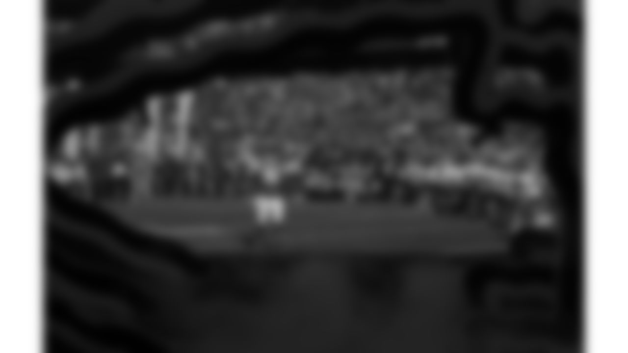 Kansas City Chiefs defensive tackle Chris Jones (95) runs out of the tunnel prior to a week 15 NFL football game against the Los Angeles Chargers, Sunday, December 14, 2025 in Kansas City, MO.