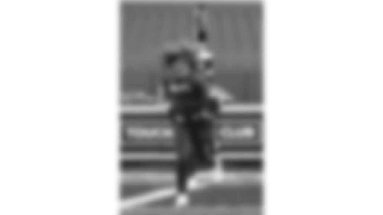 Kansas City Chiefs Cheerleaders practice on the field prior to a week 14 NFL Football game against the Houston Texans on Sunday, December 7, 2025 in Kansas City, MO.