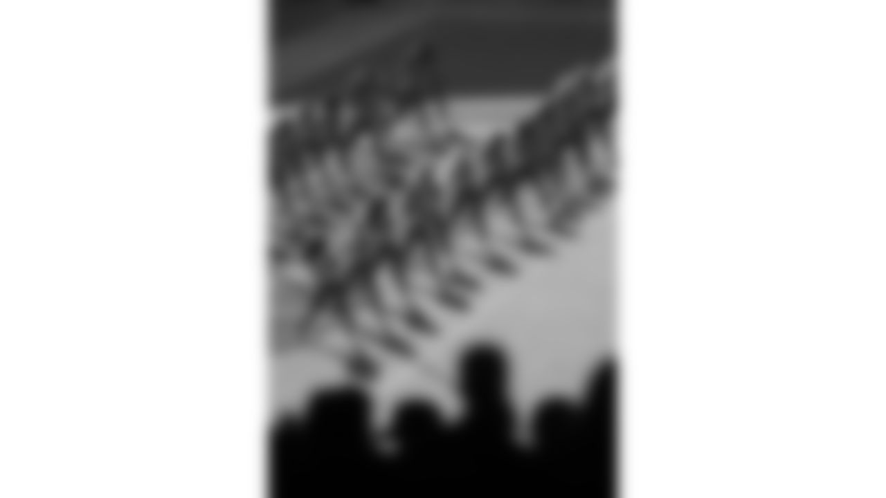 Kansas City Chiefs Cheerleaders during a week 12 NFL football game against the Indianapolis Colts, Sunday, November 23, 2025 in Kansas City, MO.