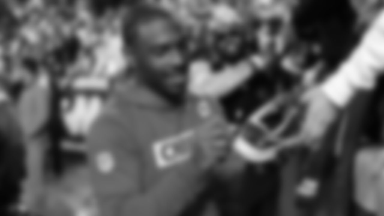 Kansas City Chiefs wide receiver Mecole Hardman (17) prior to the Week 14 NFL game against the Los Angeles Chargers on Sunday, December 8, 2024.