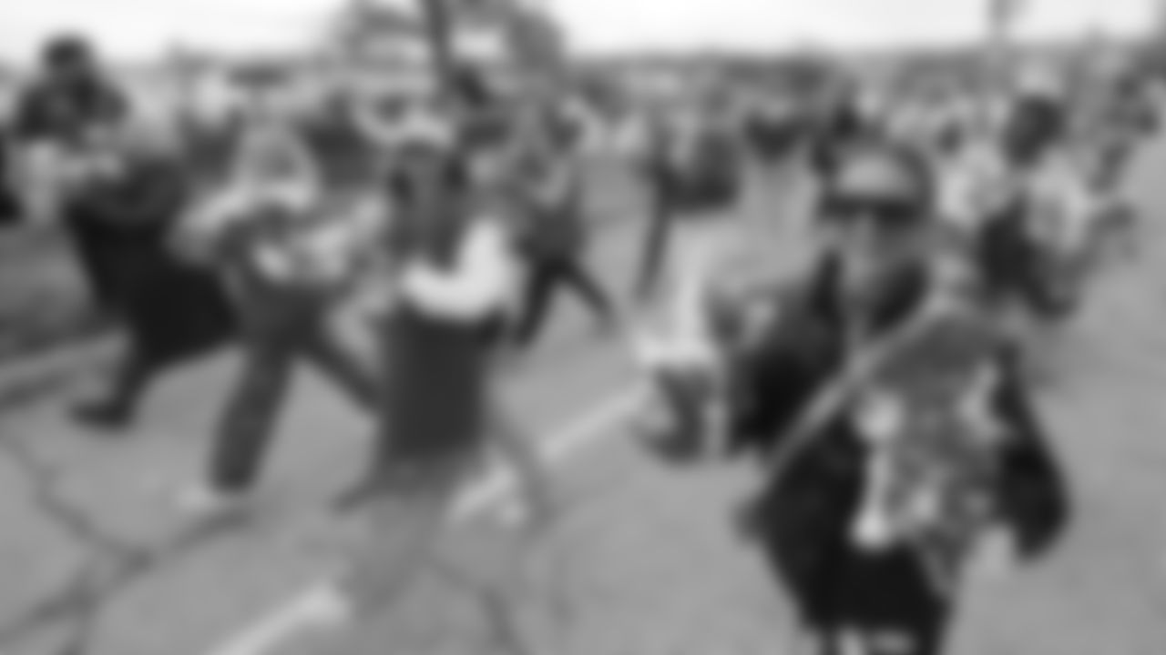 Kansas City Chiefs Alumni Cheerleaders in the pregame parade prior to a week 12 NFL Football game against the Indianapolis Colts on Sunday, November 23, 2025 in Kansas City, MO.