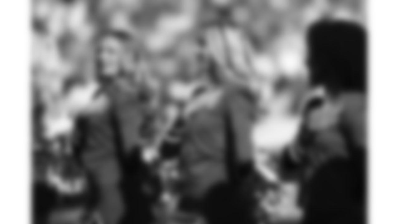 A Kansas City Chiefs Cheerleader before a week 12 NFL football game against the Indianapolis Colts, Sunday, November 23, 2025 in Kansas City, MO.